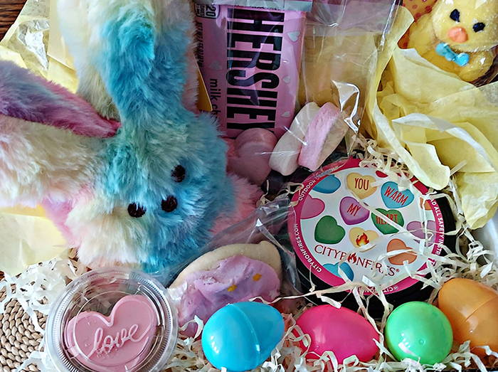 The Best Easter Basket Stuffers & S’mores Board Ideas - City Bonfires