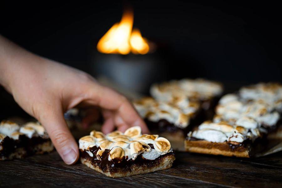 Vegan S’Mores Bars Recipe That’s Crunchy and Gluten Free - City Bonfires