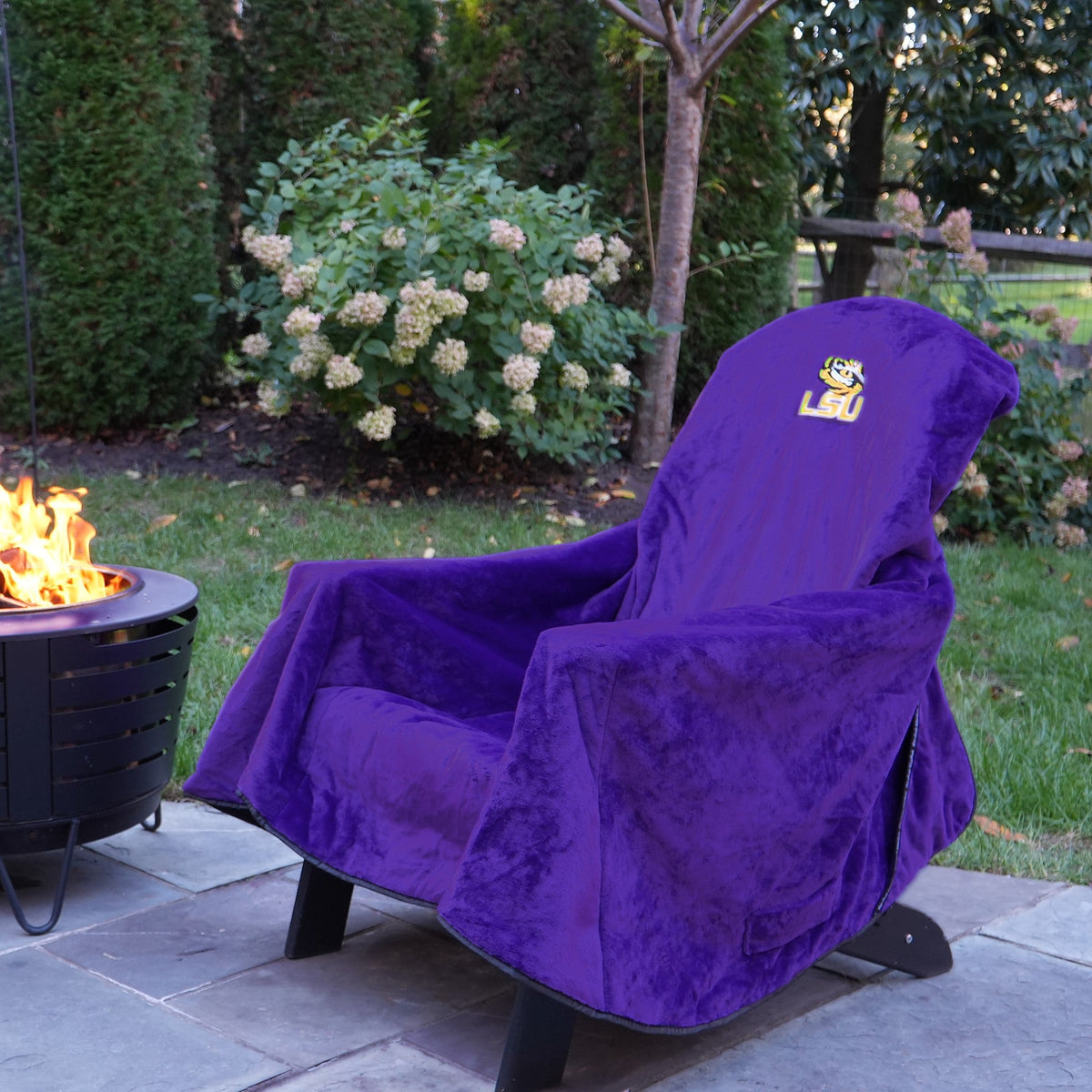 The LSU Chair Blanket Deluxe Edition