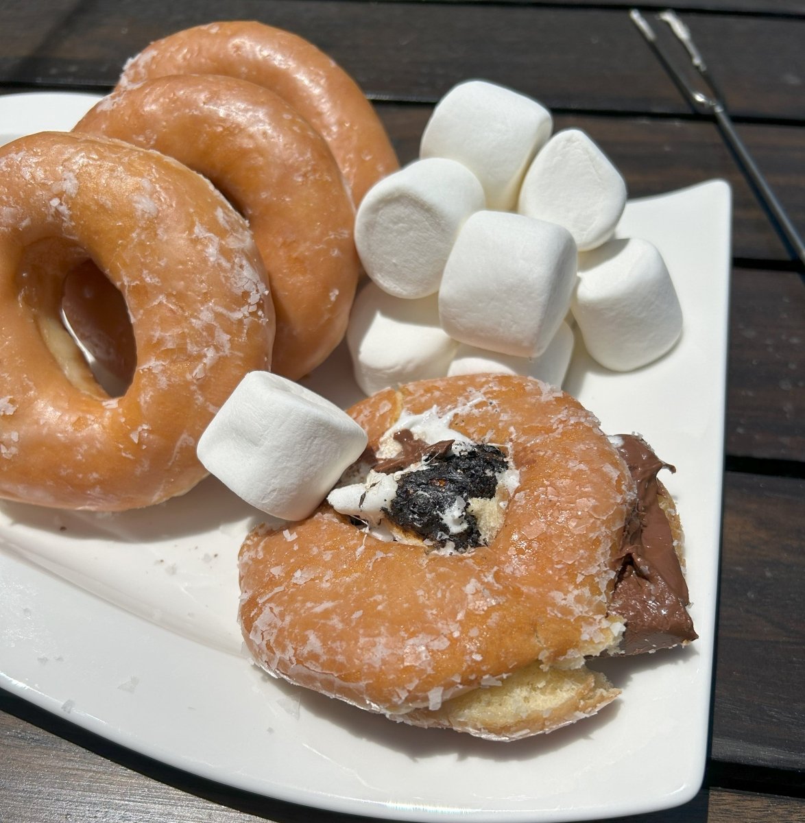 Indulge in Donut S'mores with City Bonfires - City Bonfires